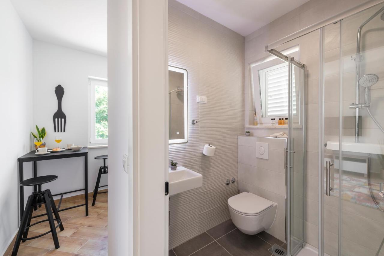 Villa Gold Residence 4 ムリニ エクステリア 写真