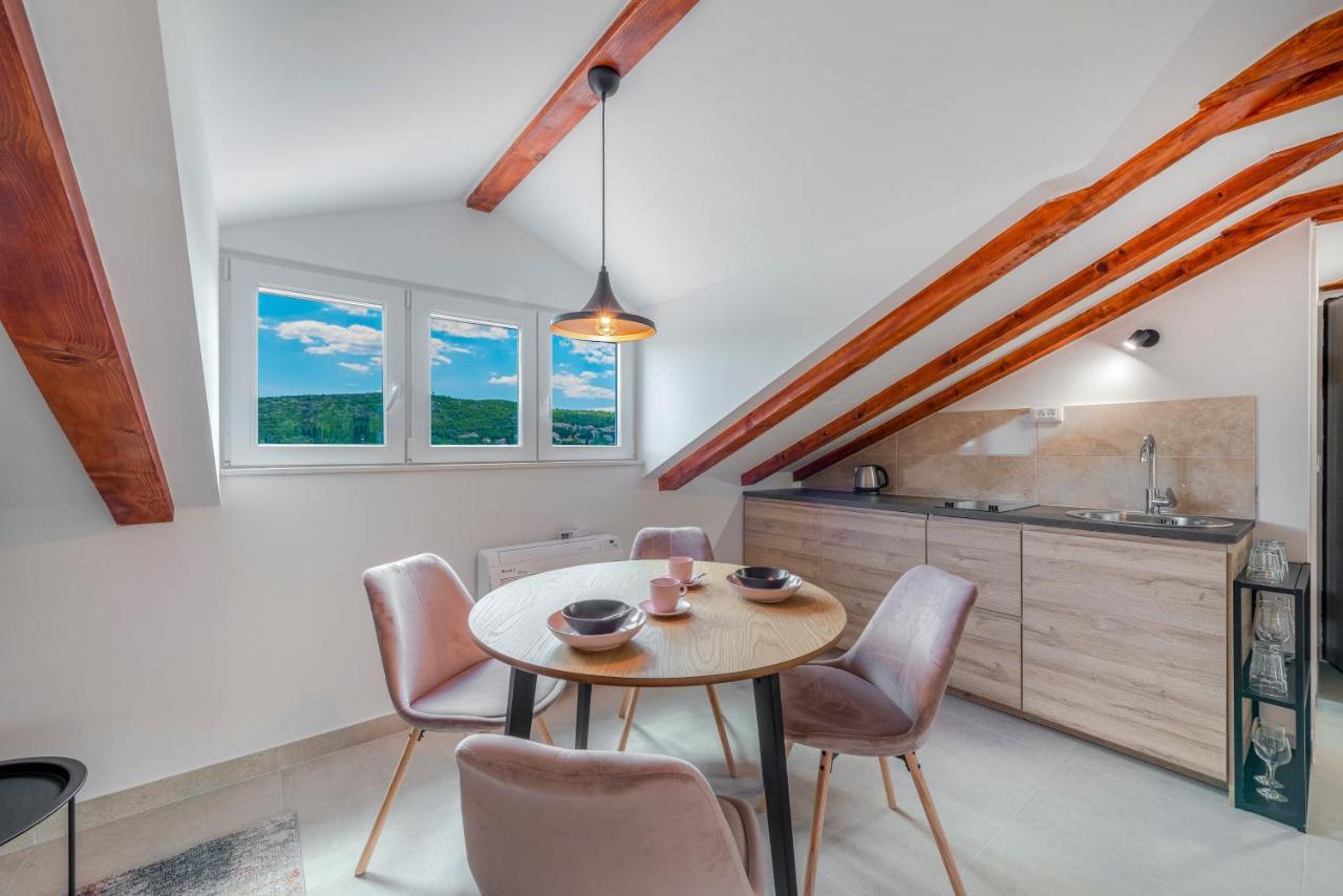 Villa Gold Residence 4 ムリニ エクステリア 写真